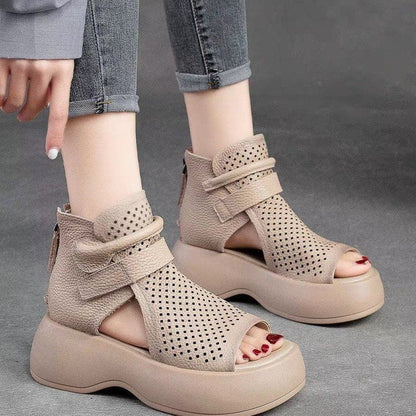 Sandalias con forma de botas